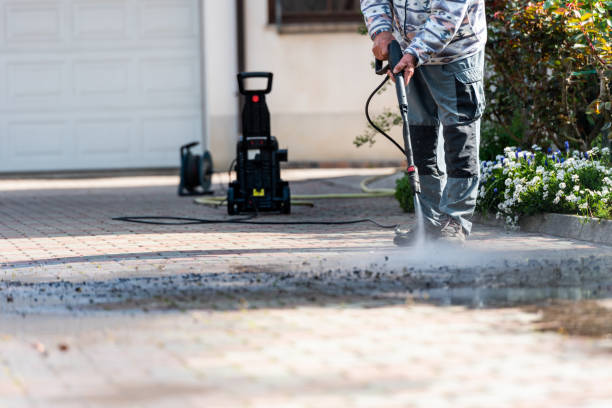 Best Deck Cleaning Services  in Montgomery, IN